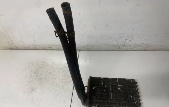 Chrysler Stratus Heater blower radiator