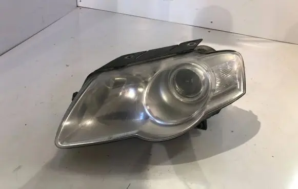 Volkswagen PASSAT B6 Headlight/headlamp 3C0941005AB