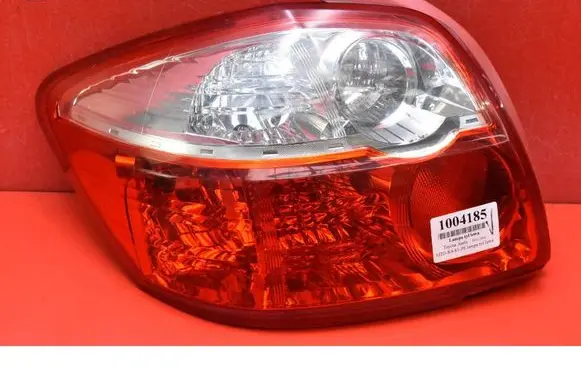 Toyota Auris 150 Rear/tail lights 81560-02540-00