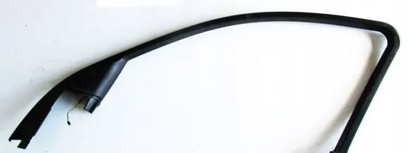 BMW 7 E65 E66 Front door glass trim molding 