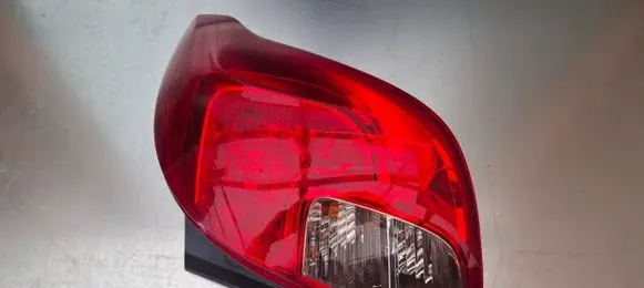 Opel Mokka X Rear/tail lights 13565