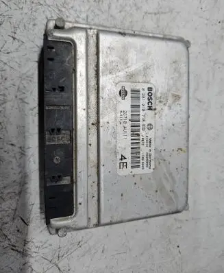 Nissan Almera Tino Engine control unit/module 0281010718 237104U111