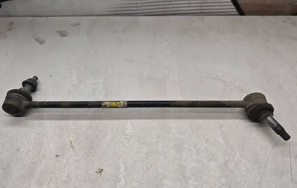 Front anti-roll bar/stabilizer link