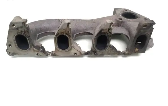 Suzuki Grand Vitara II Exhaust manifold 8426549
