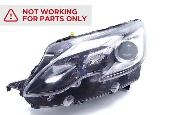 Peugeot 2008 I Headlight/headlamp 9825313780 90167012