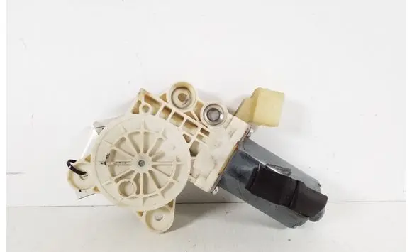 Mercedes-Benz CLS C219 Front door window regulator motor A2198200642