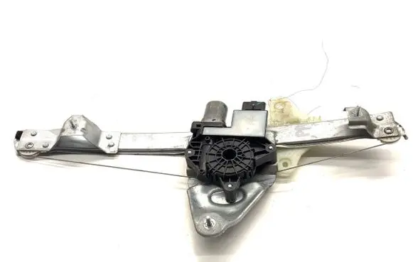Renault Arkana Front door window regulator with motor 