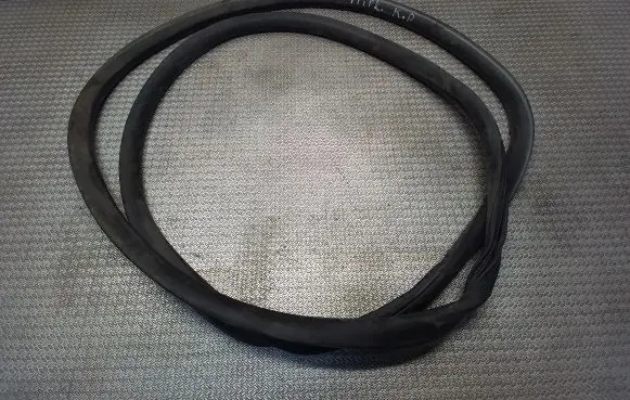 Toyota Proace Front door rubber seal 9806514880