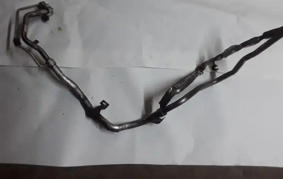 Air conditioning (A/C) pipe/hose