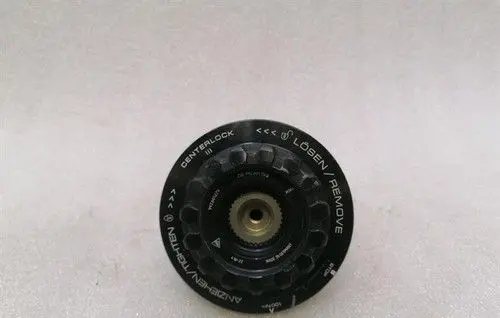 Porsche 911 992 Anti-theft wheel nuts and lock 992601279