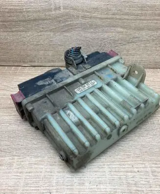 Opel Zafira A Coolant fan relay 24462346 24462347 WITHPLUG