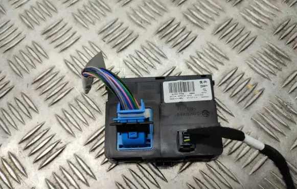 Citroen C3 Other control units/modules 9832228080