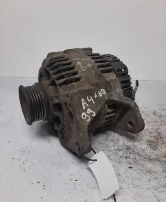 Audi A4 S4 B5 8D Generator/alternator
