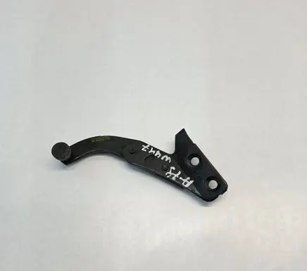 Mercedes-Benz Vito Viano W447 Sliding door upper roller guide/hinge A4477600147
