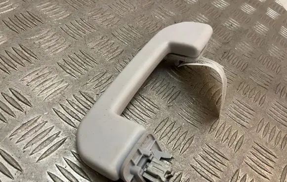 Peugeot 5008 II Front interior roof grab handle