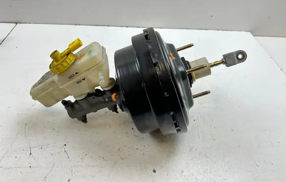 Maserati Coupe Brake booster 0204024515