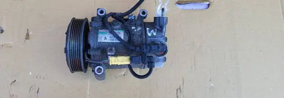 Citroen C3 Picasso Air conditioning (A/C) compressor (pump) SD6C12 9671216280 1364F