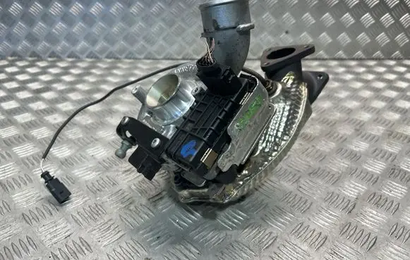 Audi A5 8T 8F Turbo 059145874