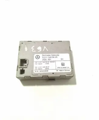 Mercedes-Benz E W211 Gateway control module A2115408445 A2114420027 A2115408245