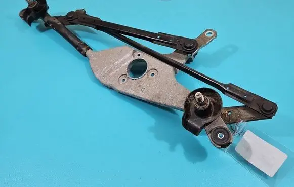 Front wiper linkage