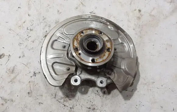 Mercedes-Benz GLE W167 Rear wheel hub A1673572100