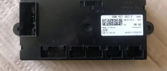Volkswagen Golf VIII Other control units/modules 5QW907007F 5HB01706248 5N0907507