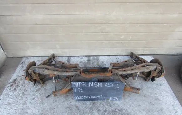 Mitsubishi ASX Rear axle beam with reductor 
