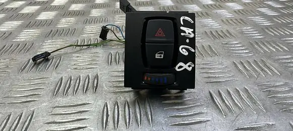 BMW 1 F20 F21 Hazard light switch 923178603 9231786 9710260