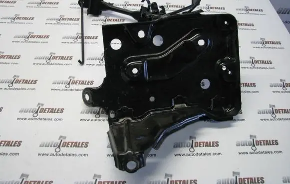 Toyota Yaris Battery tray 