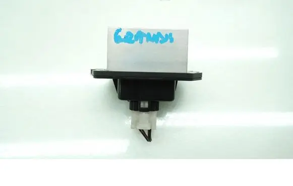 Mitsubishi Grandis Heater blower motor/fan resistor 