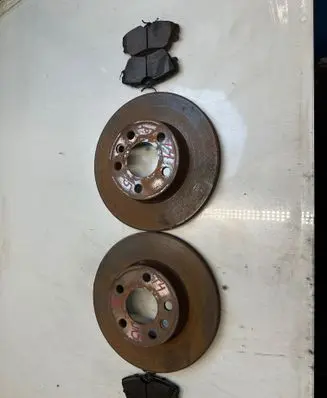 Volkswagen Transporter - Caravelle T4 Front brake disc 455
