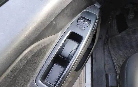 Electric window control switch