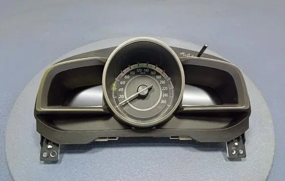 Mazda 3 II Speedometer (instrument cluster) BHR155430