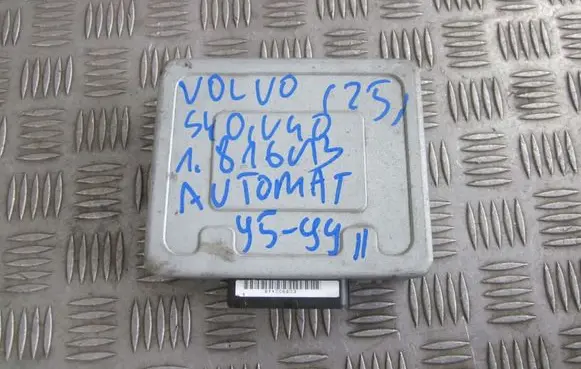 Volvo S40, V40 Gearbox control unit/module 30813730