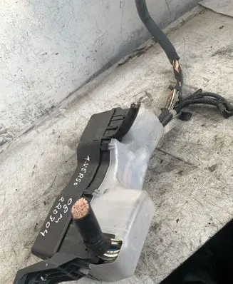 Toyota Corolla Verso AR10 Fuse module
