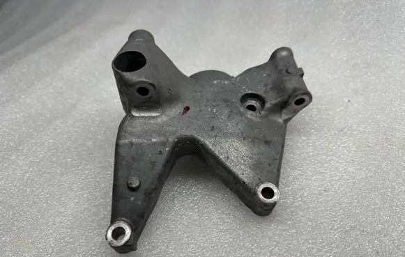 Audi RS5 Engine mounting bracket 06M903143AC