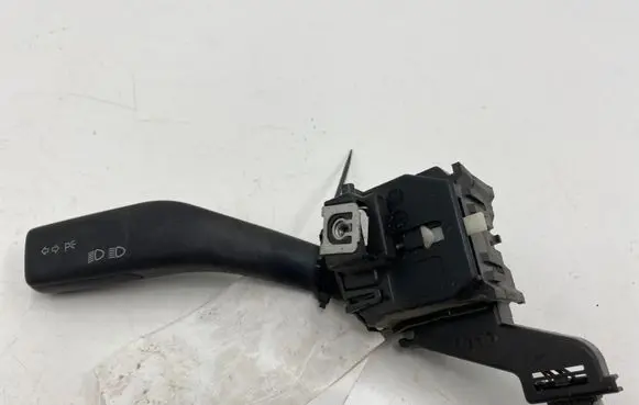 Volkswagen Caddy Indicator stalk 1K0953513