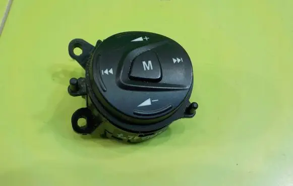 Ford Focus Other switches/knobs/shifts AM5T14K147CA