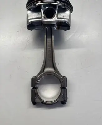 Dodge Challenger Connecting rod/conrod 05038354AB
