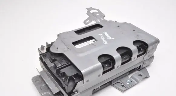 Suzuki SX4 S-Cross Hybrid / electric car battery 96520-74SC0