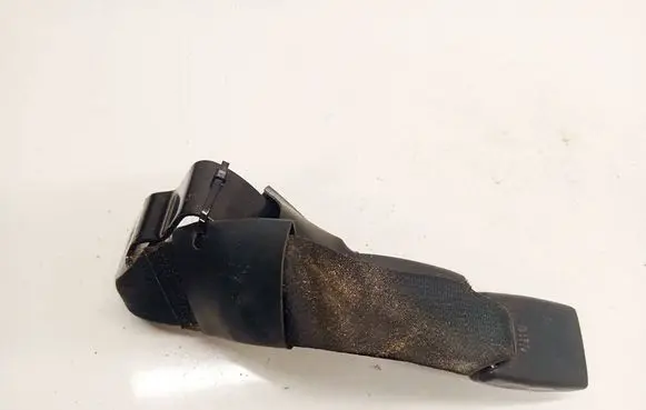 Toyota Avensis T250 Rear seatbelt buckle 