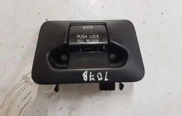 Volvo V60 Hand parking brake switch 31334637
