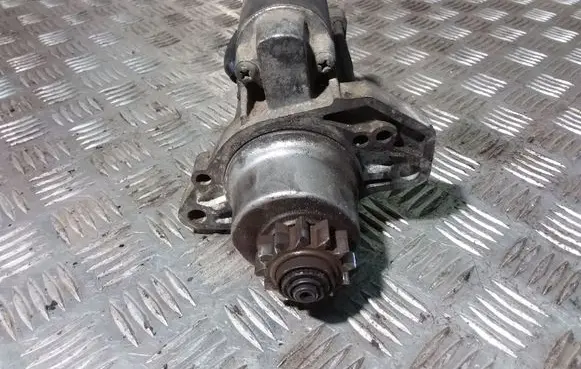 Nissan Almera Tino Starter motor 23300BN301 M008T71371ZE