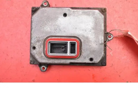 Audi A4 S4 B7 8E 8H Voltage converter/converter module 1307329115
