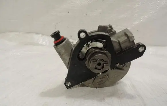 Ford Kuga III Vacuum pump HG9Q2A451AB