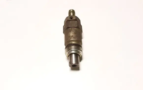 Nissan Patrol Y61 Fuel injector 71H0681