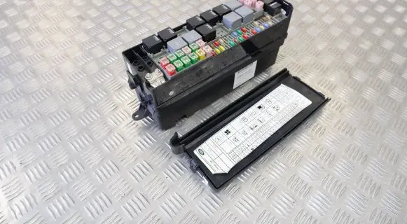 Land Rover Discovery 3 - LR3 Fuse box set 2006746127