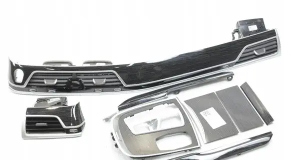 BMW 7 G11 G12 Dashboard trim 8068692