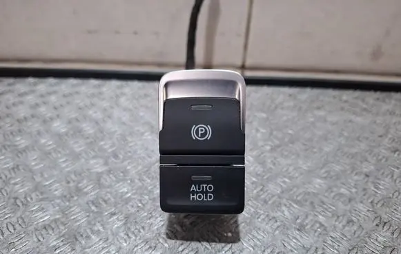 Volkswagen PASSAT B8 Hand parking brake switch 3G0927225B