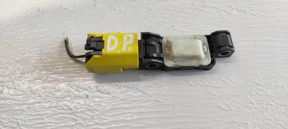 Volkswagen Phaeton Airbag deployment crash/impact sensor 7L0909606D